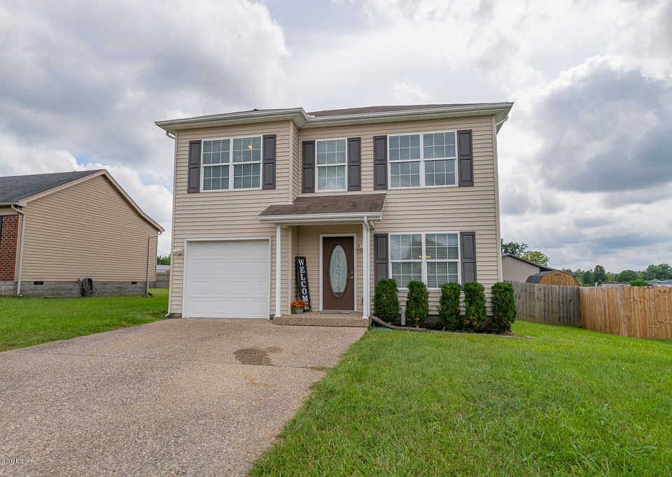 1st image of 572 Birchwood Cir