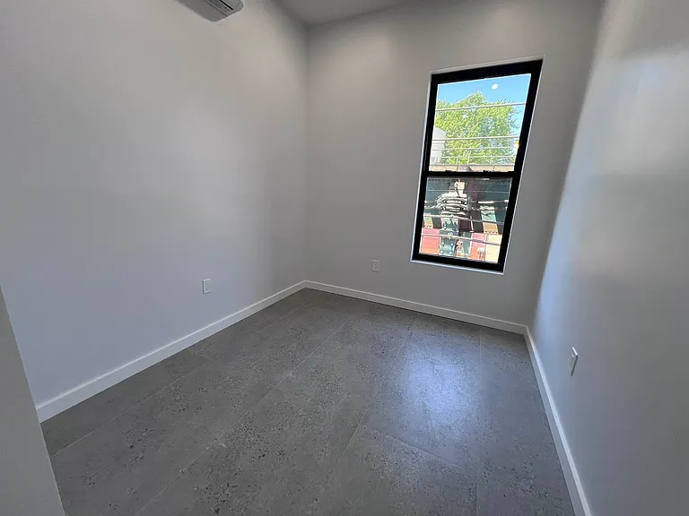 3052 Fulton St #A2 — Photo 4