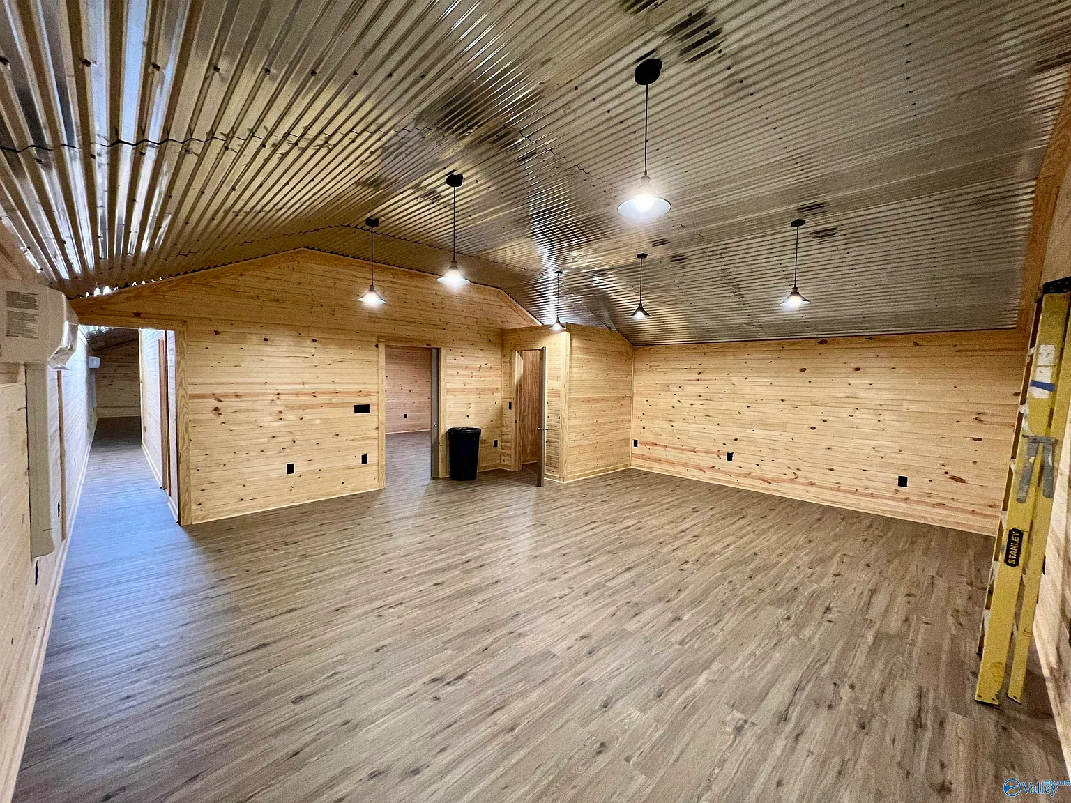 2 bed, 1.0 bath, 1600 sqft, $1,595 — Photo 3