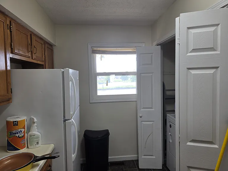 1311 S Rogers St #B — Photo 5