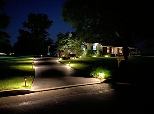 12 Lincoln Cir, Warminster, PA 18974