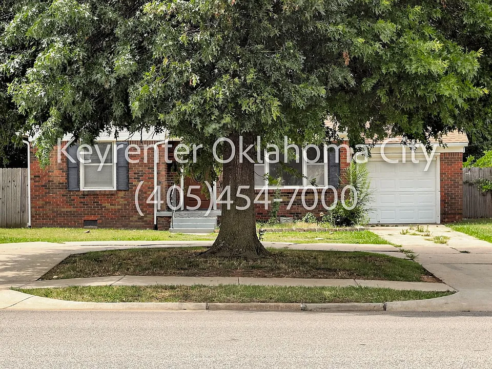 1622 W Britton Rd