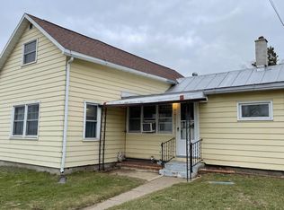 1518 Badger St, Bangor, WI 54614