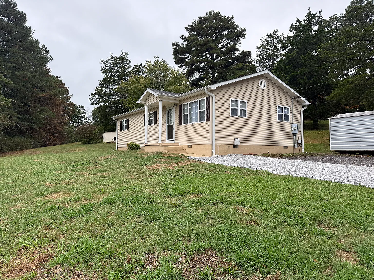 2 bed, 1056 sqft, $1,700 — Photo 4