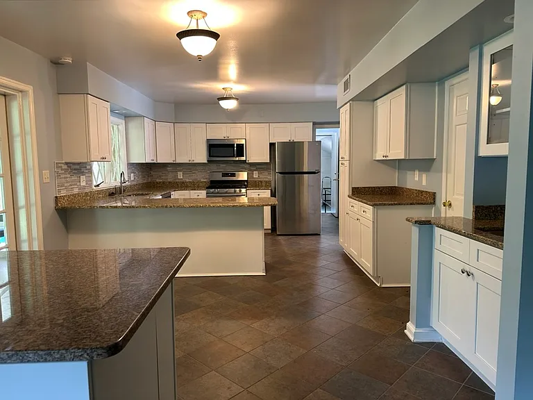 9612 Annlee Ter — Photo 12
