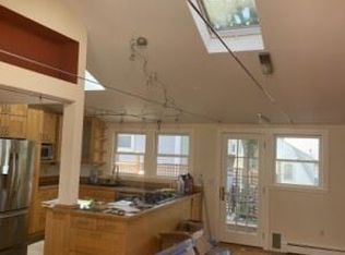53 Hardwick St FLOOR 2, Brighton, MA 02135