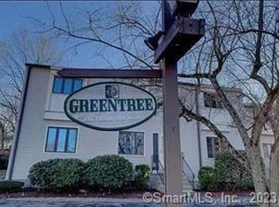 715 Frenchtown Rd UNIT 49, Bridgeport, CT 06606