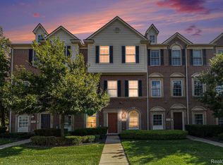 45866 S Stonewood Rd, Canton, MI 48187