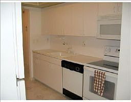 3rd image of 7705 W Atlantic Blvd APT 105