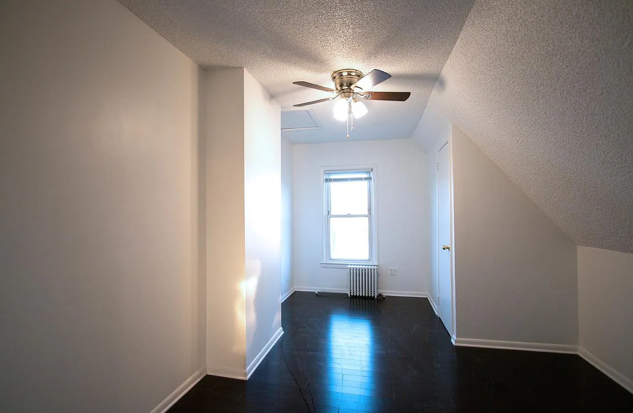 1 bed, 1.0 bath, 900 sqft, $1,750 — Photo 4