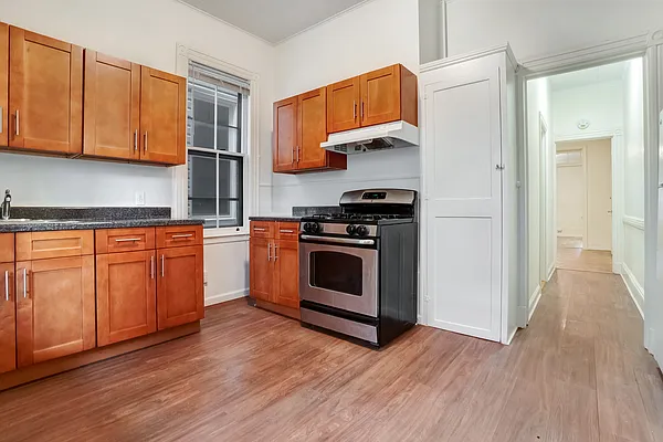 Rented by Nest Seekers International | media 2