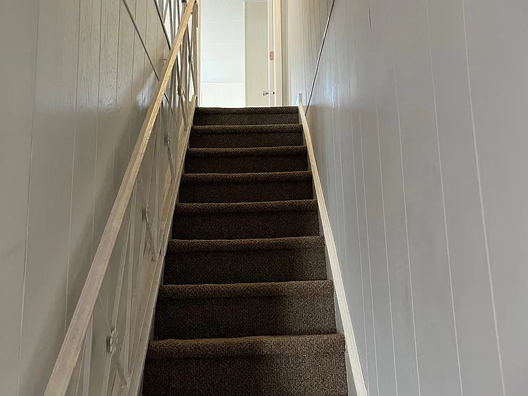 568 E Herman St — Photo 11