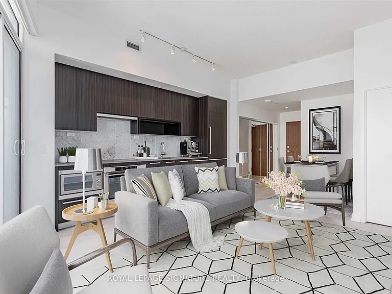 115 McMahon Dr #2105 — Photo 3