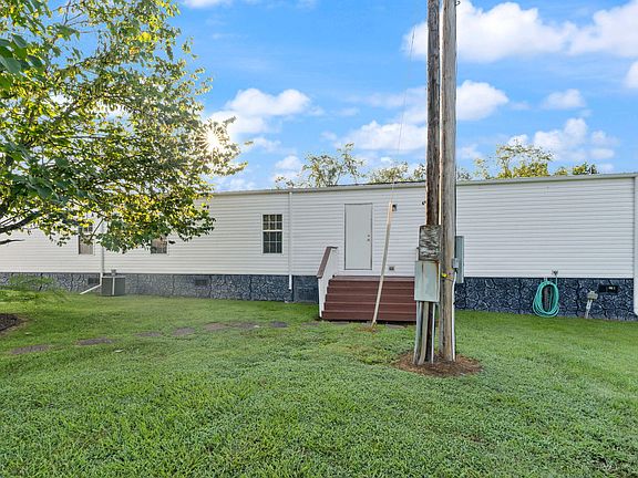 5th image of 45 Oak Valley Rd
