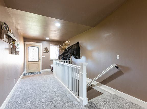 4th image of 1174 E Starks Ln N
