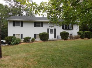 469 Riley Rd, New Windsor, NY 12553