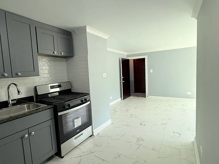 2754 W North Shore Ave #GS — Photo 5