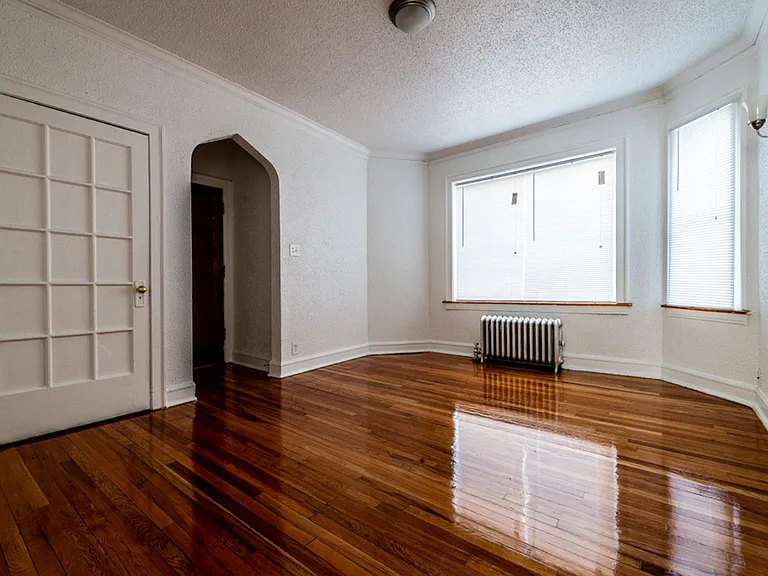 7800 S Essex — Photo 18