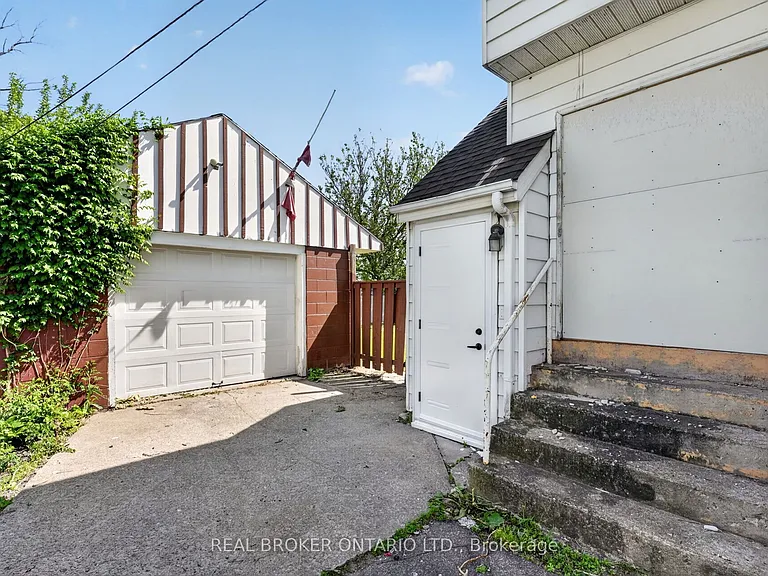 4417A Ellis St — Photo 26