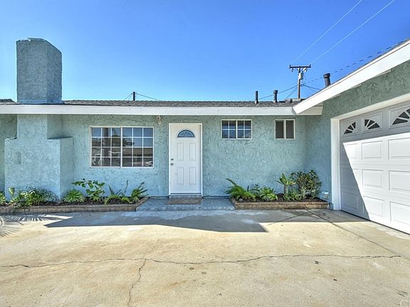 3rd image of 8317 Santa Elvira Way