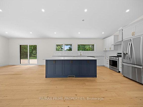 5th image of 6499 Bunker Rd