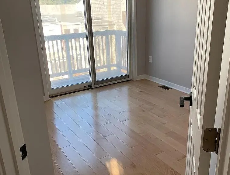1361 Newton St NW — Photo 3