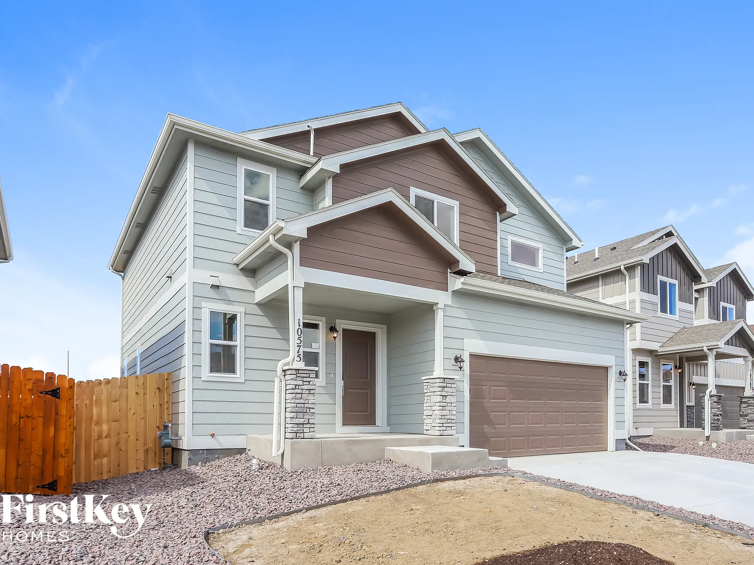 3 bed, 2.5 bath, 1643 sqft, $2,680 — Photo 2