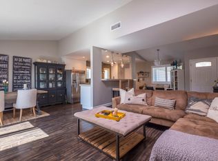 20314 Clark Street, Woodland Hills, CA 91367
