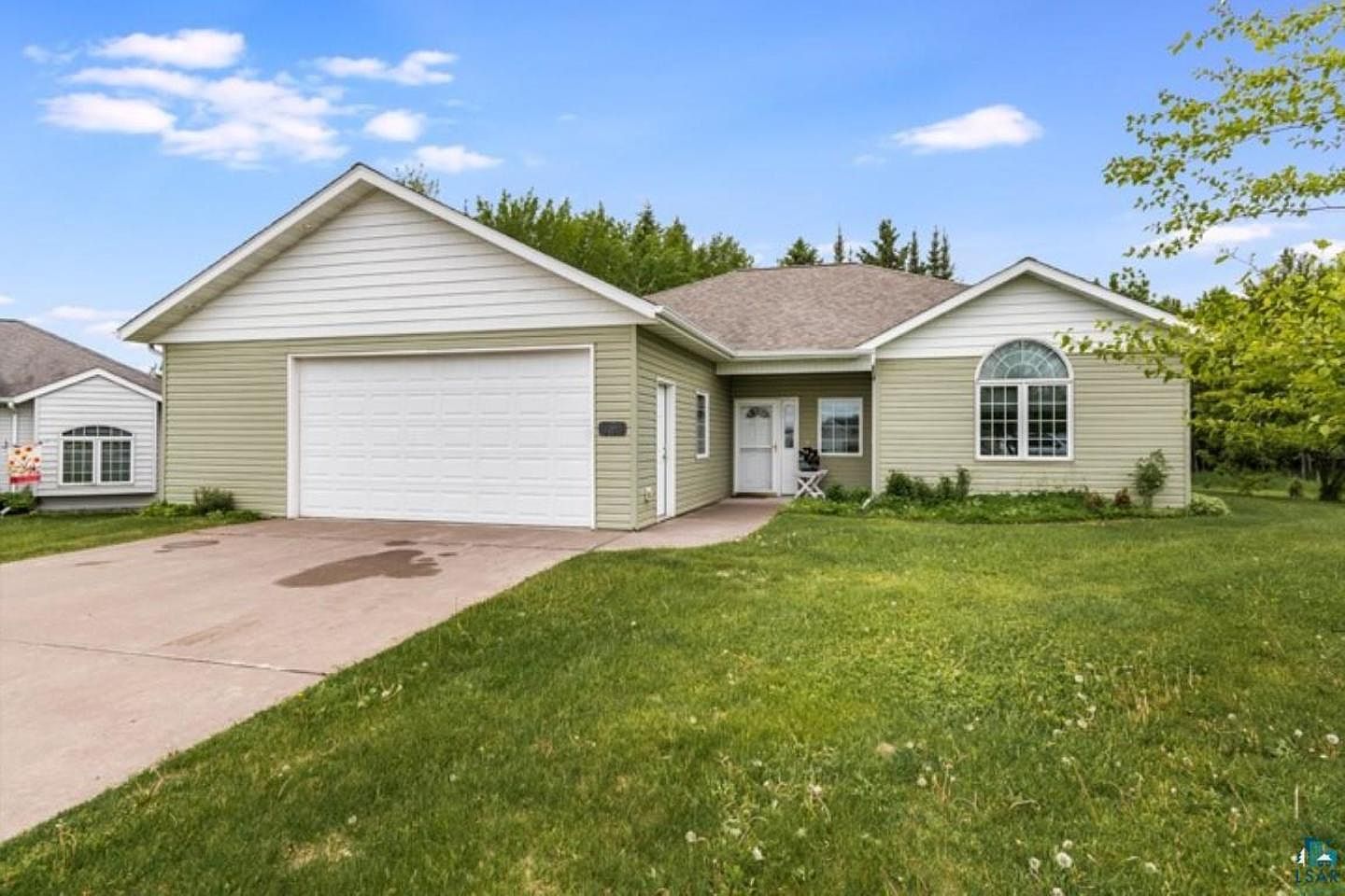 726 Laura Lane Cir, Two Harbors, MN 55616 Zillow