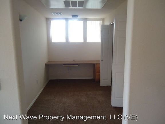 5th image of 20100 N 78th Pl APT 2186