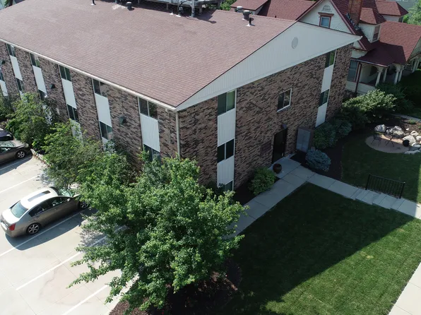 Hanscom Court, 1301 S 31st St #798b26046, Omaha, NE 68105