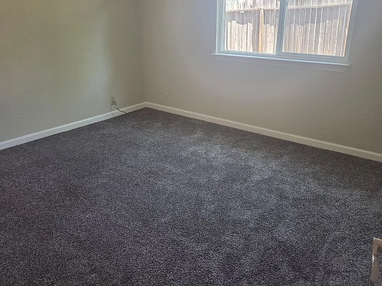 1101B Brandon Ct — Photo 15
