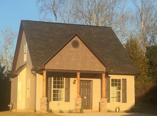 725 Suffolk Rd, Johnson City, TN 37615