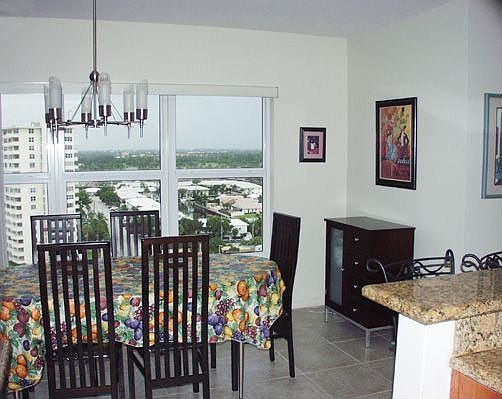 Dining Rm