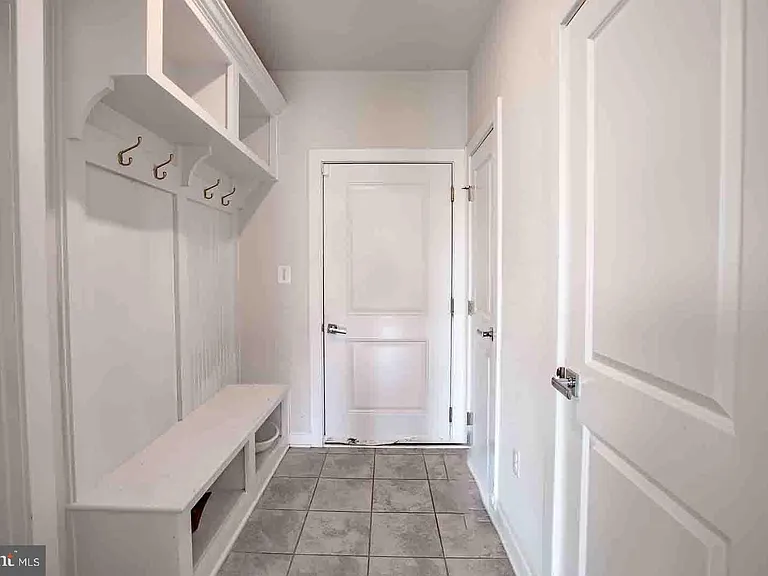 167 Lyons Creek Dr — Photo 8