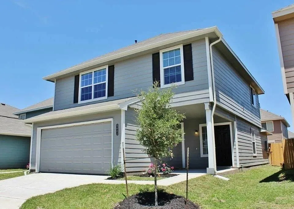 5482 Quail Cove Ln
