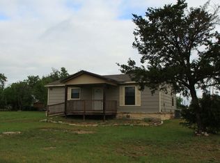 215 Dian Dr, Harper, TX 78631