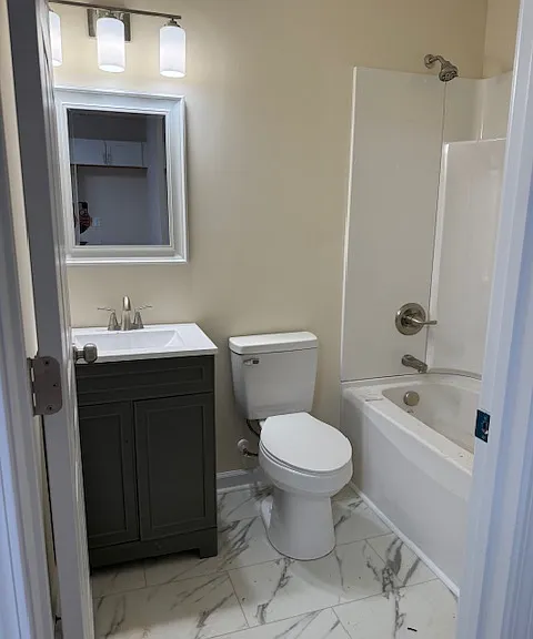 1115 Thomason St #C — Photo 4