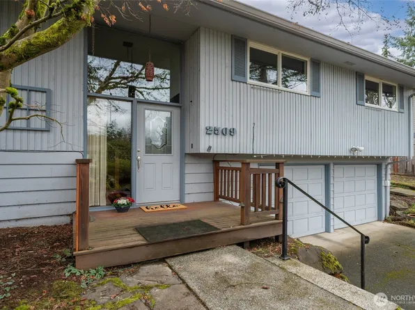 2509 82nd Ave NE, Medina, WA 98039