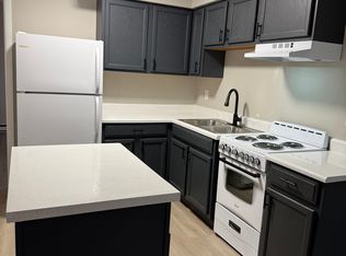 846 S Diamond St #3, Ravenna, OH 44266