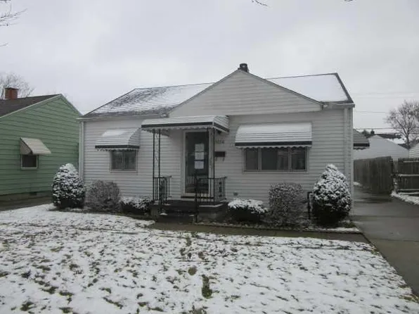 5058 Ford St, Toledo, OH 43612