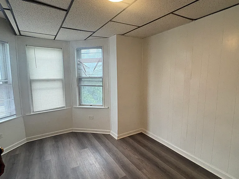 222 N Avondale St — Photo 10