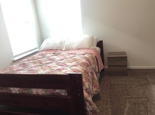 649 Bailey Park Dr, Jarrell, TX 76537