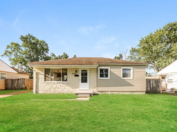 5254 Ferngrove Dr, Dayton, OH 45432