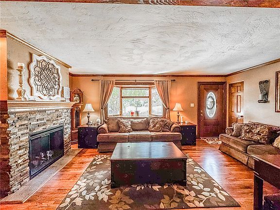 5th image of 5848 Monongahela Ave