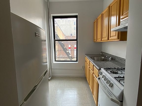 2nd image of 688 Nostrand Ave #1D