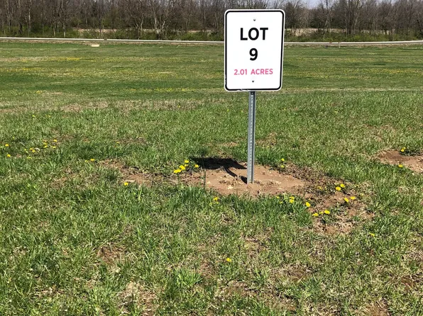 5770 Gibbs Rd, Plainfield, IN 46168