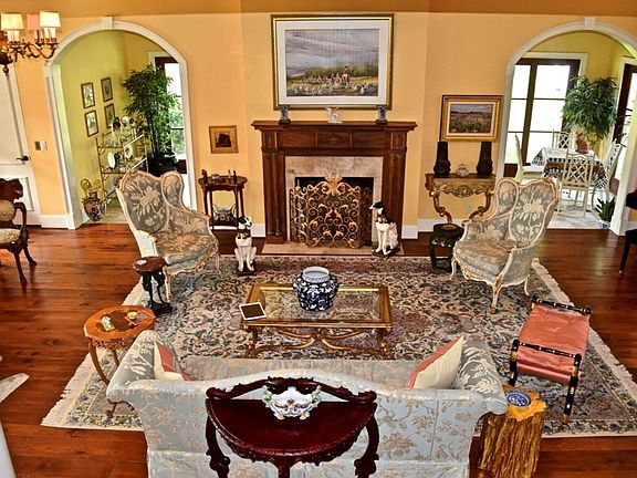2nd image of 597 Folly Hill Ln
