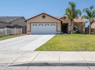 8425 Tucana Ave, Bakersfield, CA 93306