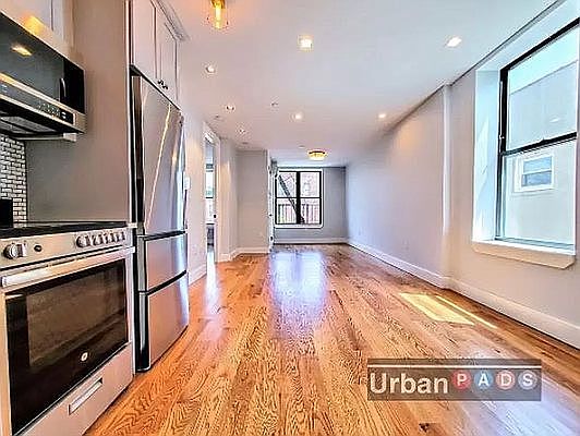 3rd image of 1160 Rogers Ave #Bb